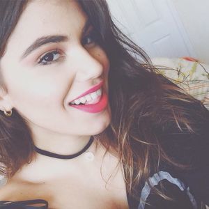 Meet your Posher, Valeria