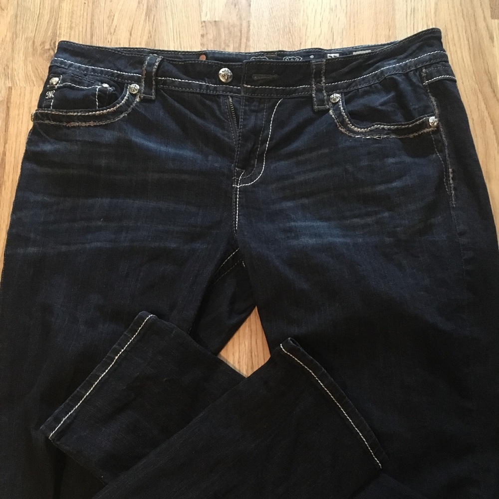 Miss Me Curvy Easy Skinny Jeans