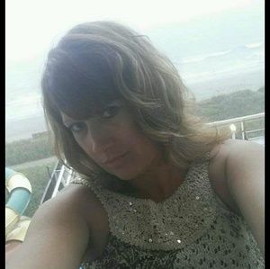 Meet your Posher, Tonya