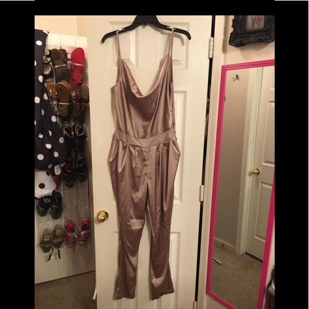 Romper - Picture 1 of 1
