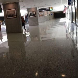 Meet your Posher, Thong