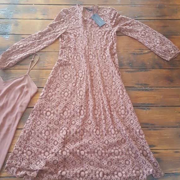 Zara - Picture 2 of 4