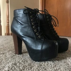 Speed Limit 98 Lita Inspired Platform Booties