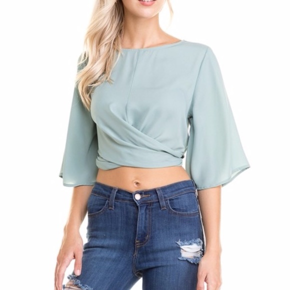 💐NWT Mint Criss Cross Crop Top - Picture 3 of 3