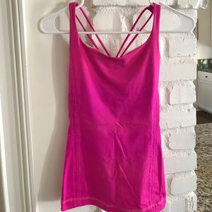 Lululemon free to be tank