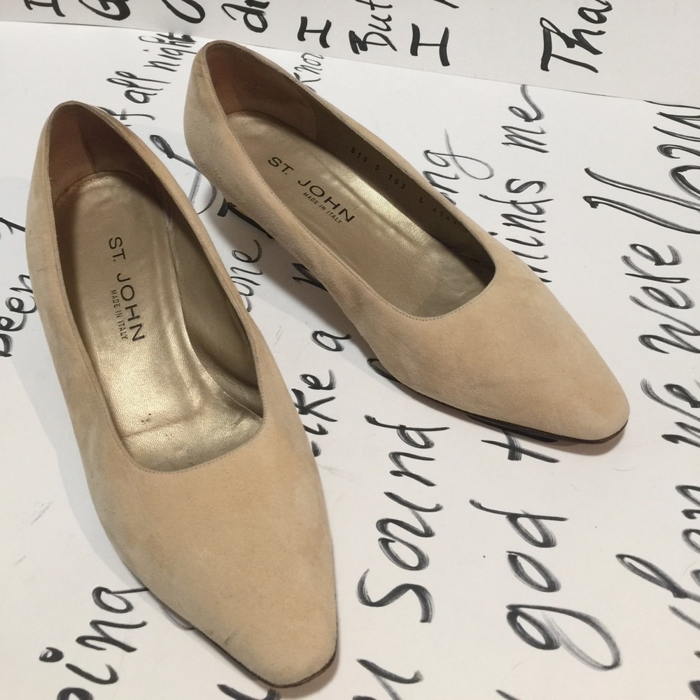 St. John kitty heels