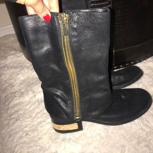 Vince Camuto Boots🌸
