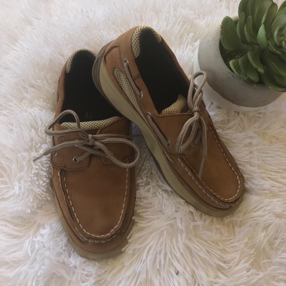 Sperry Topsider Brown leather boys shoes