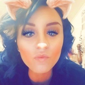 Meet your Posher, Sheena