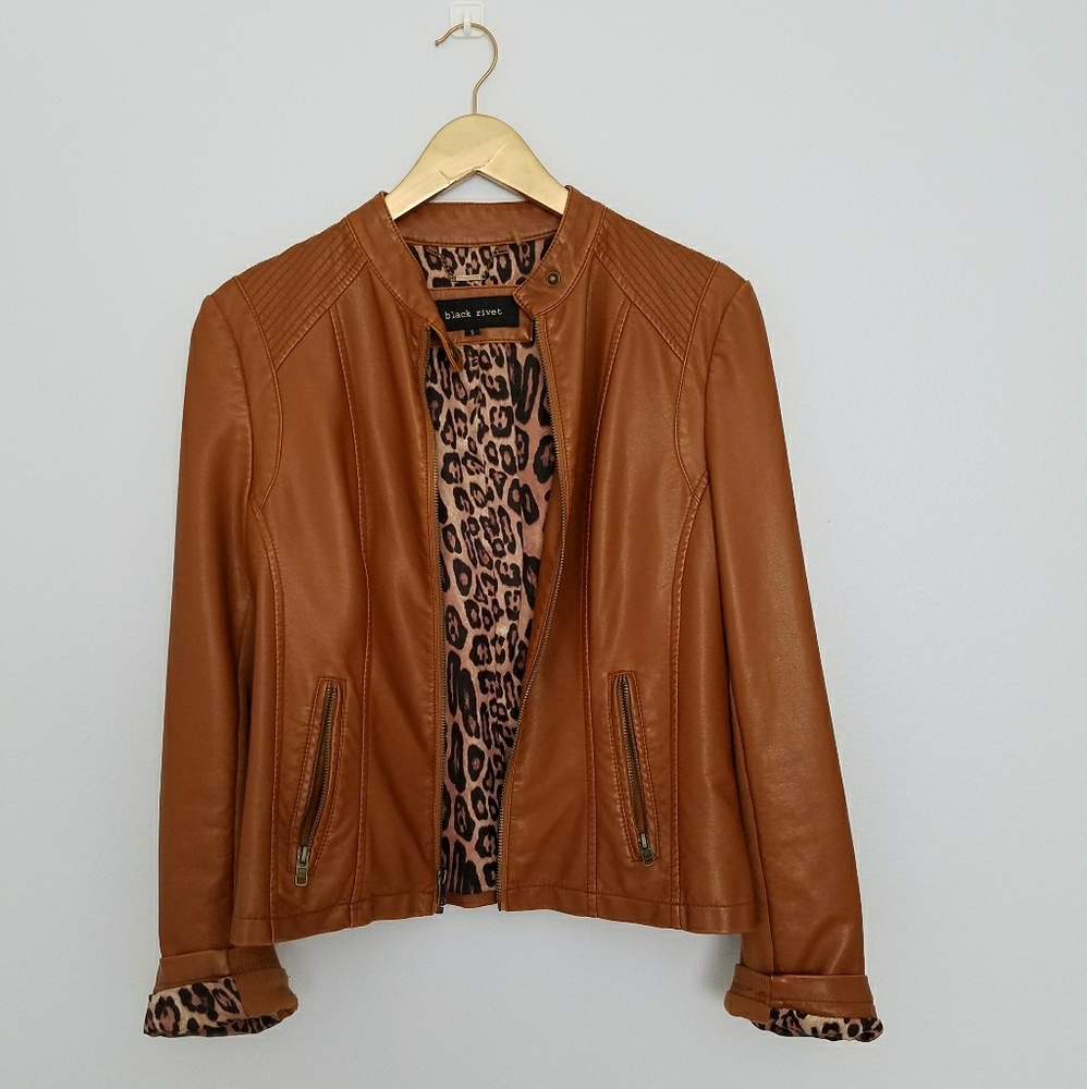 🔥HOSTPICK🔥Black Rivet Jacket