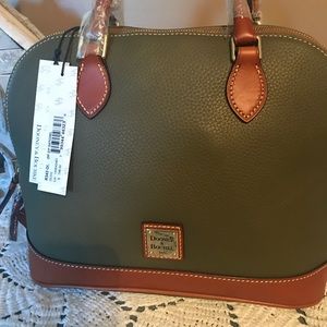 Authentic Dooney & Bourke BNWT Zip Zip Satchel