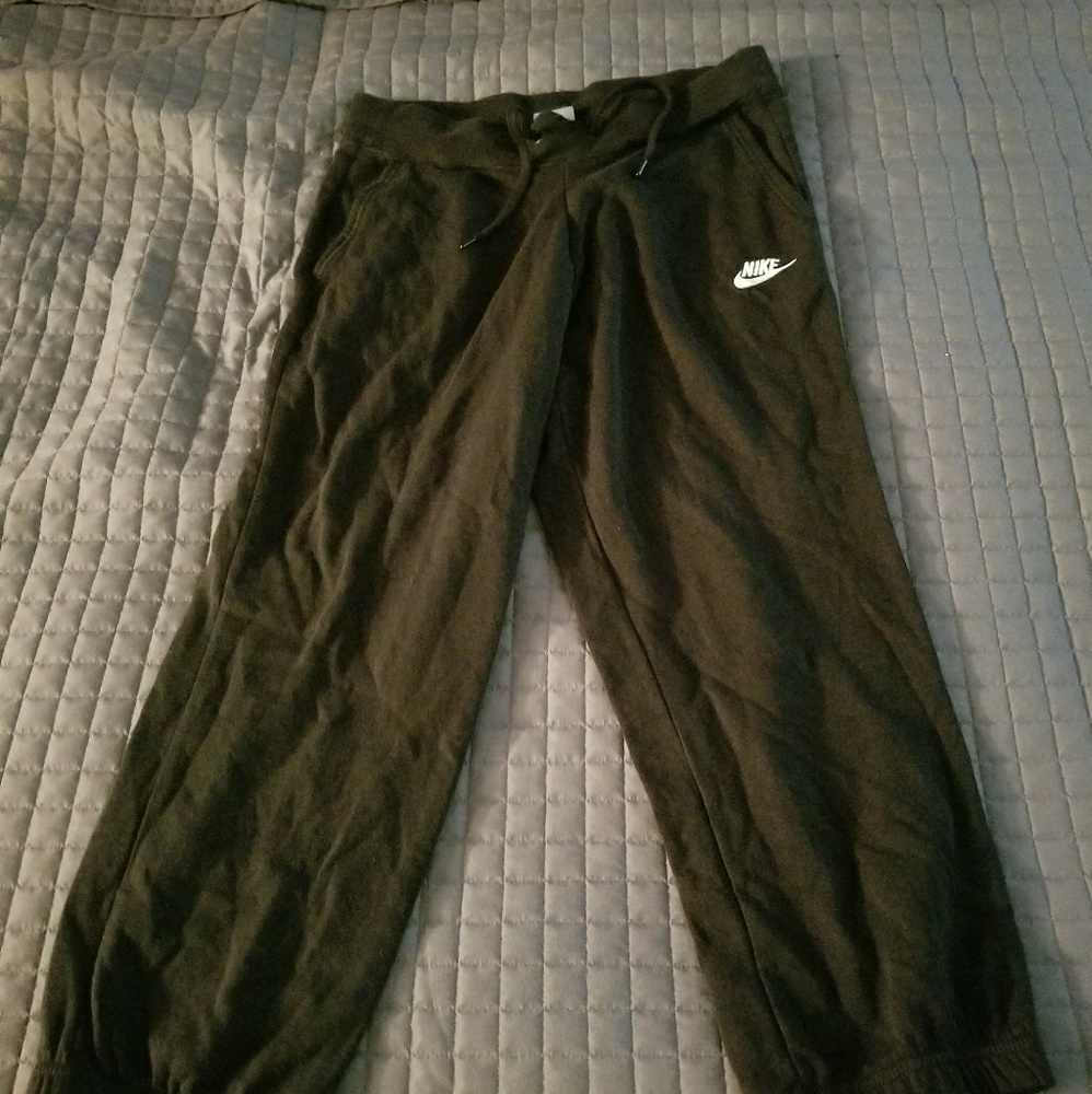 Nike joggers