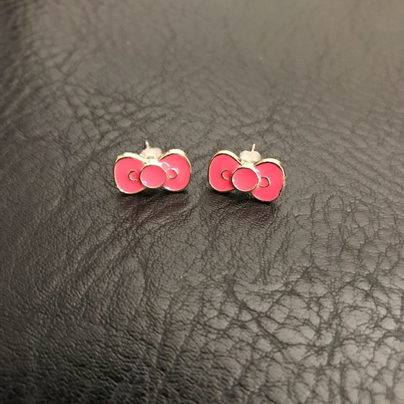 Hello kitty bow earrings - Picture 2 of 6