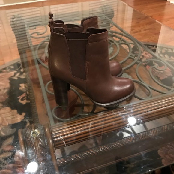 Sam Elderman Booties - Picture 4 of 7