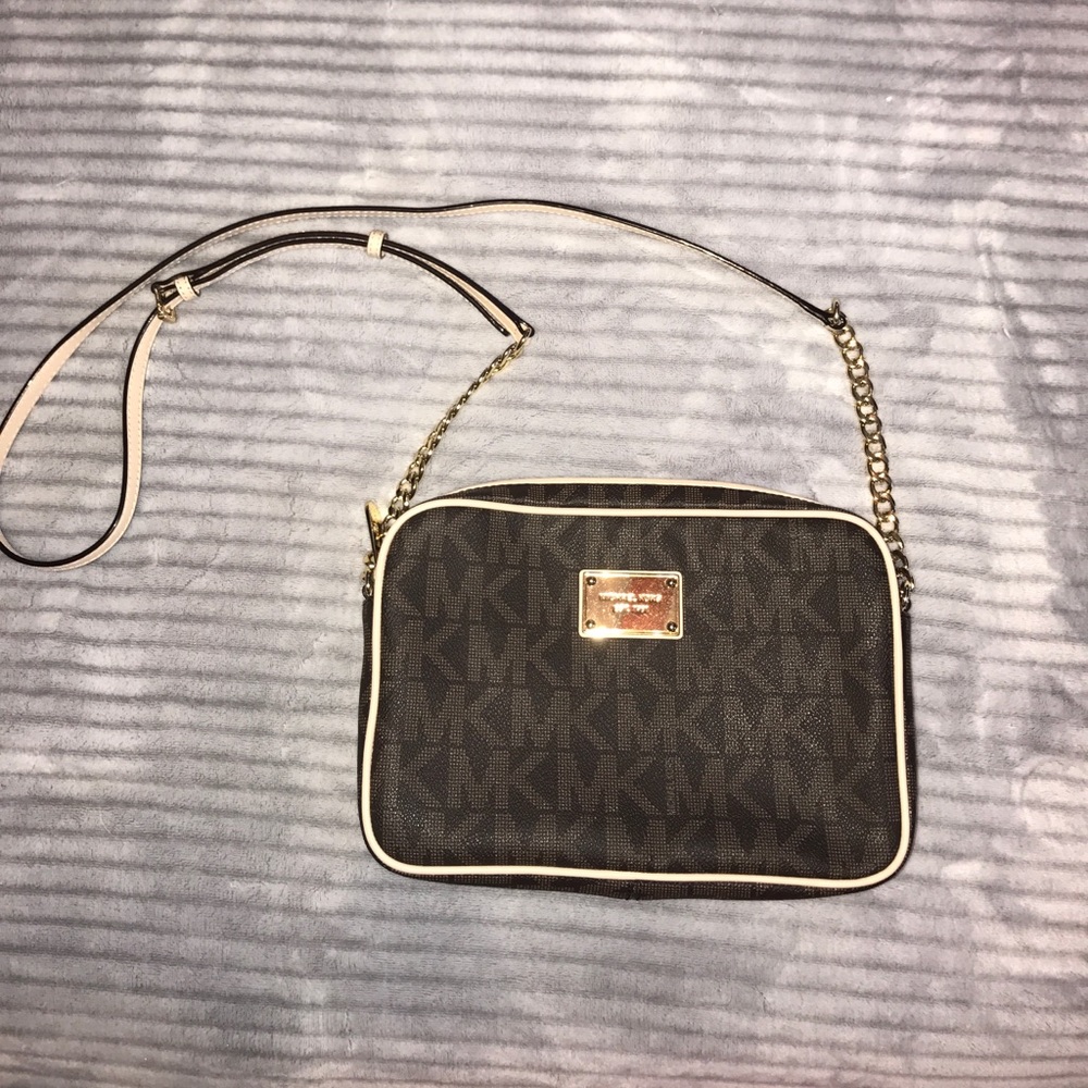 Michael Kors Jet Set Crossbody