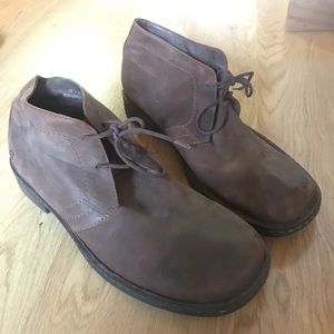 Born Men's Harrison chukka boot