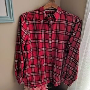 Foxcroft Wrinkle Free Red & Black Button Up Shirt