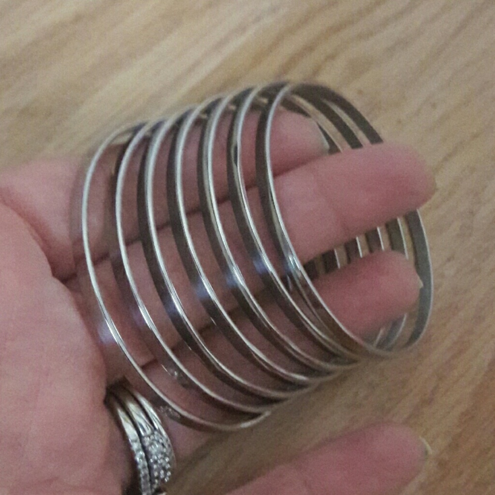 Little Girl Bracelets - Picture 3 of 6