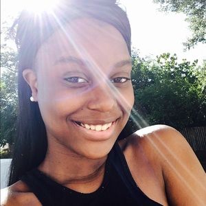 Meet your Posher, Sharese