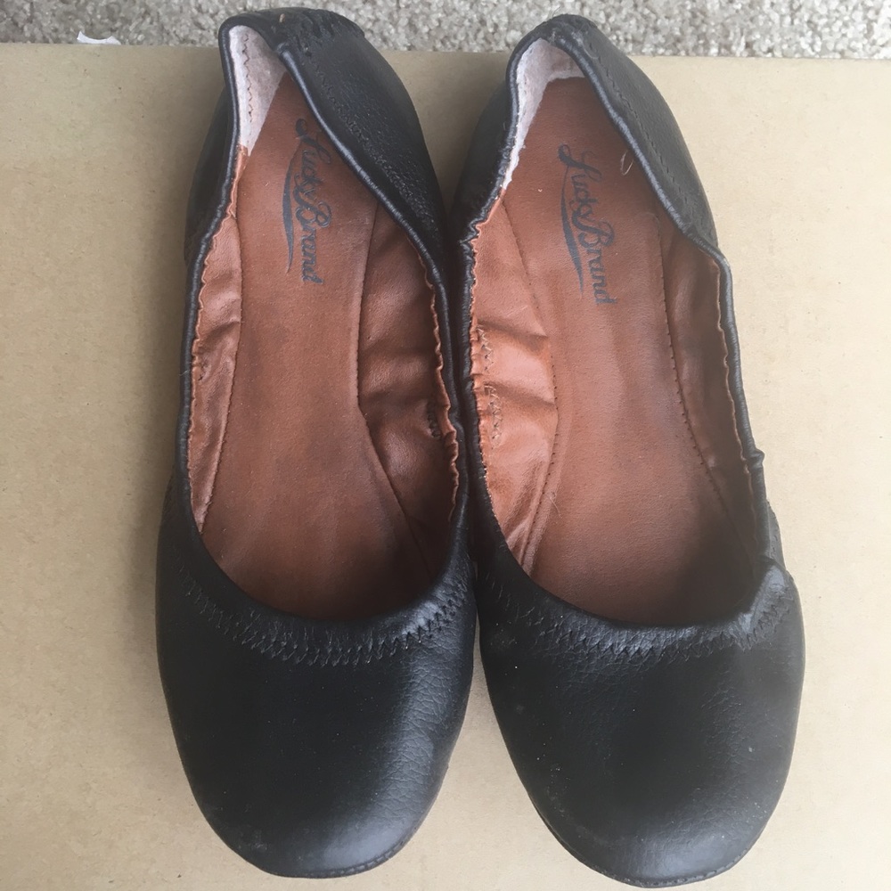 Lucky Brand black leather flats