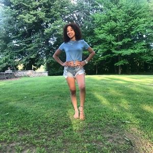 Meet your Posher, Angelis