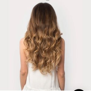 Ombré blonde human hair extensions