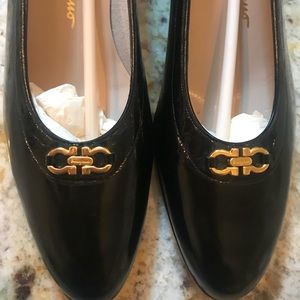 Salvatore Ferragamo Shoes size 10