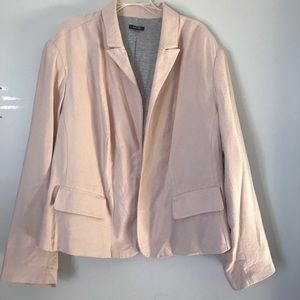 Blush colored Apt 9 blazer