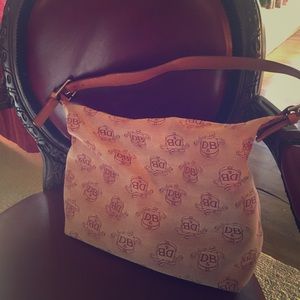 Dooney and Bourke purse