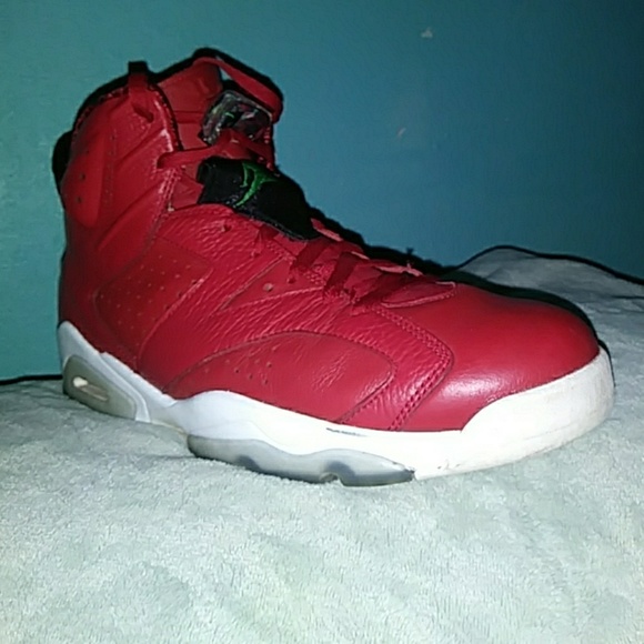 Retro 6s - Picture 1 of 1
