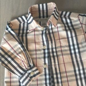Classic Burberry Button-up shirt