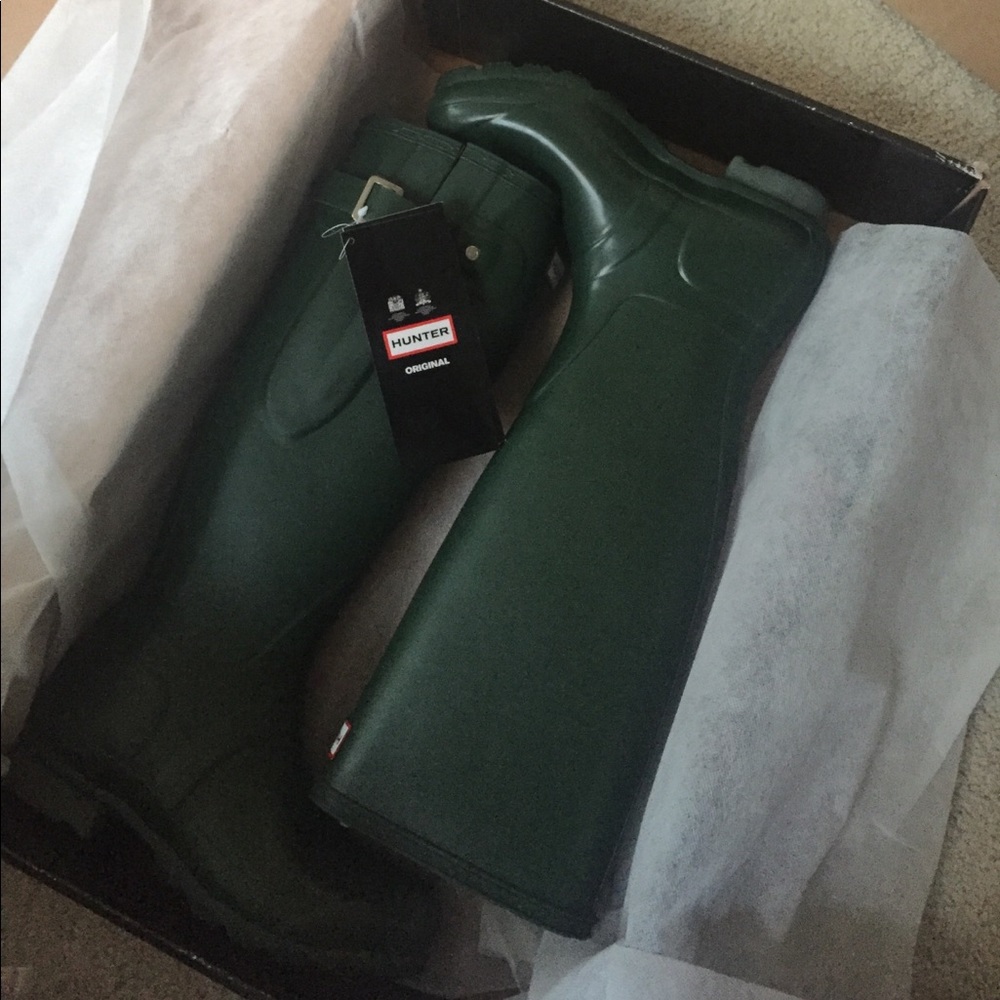 New! Hunter's Original Tall Rain Boots, Size 5