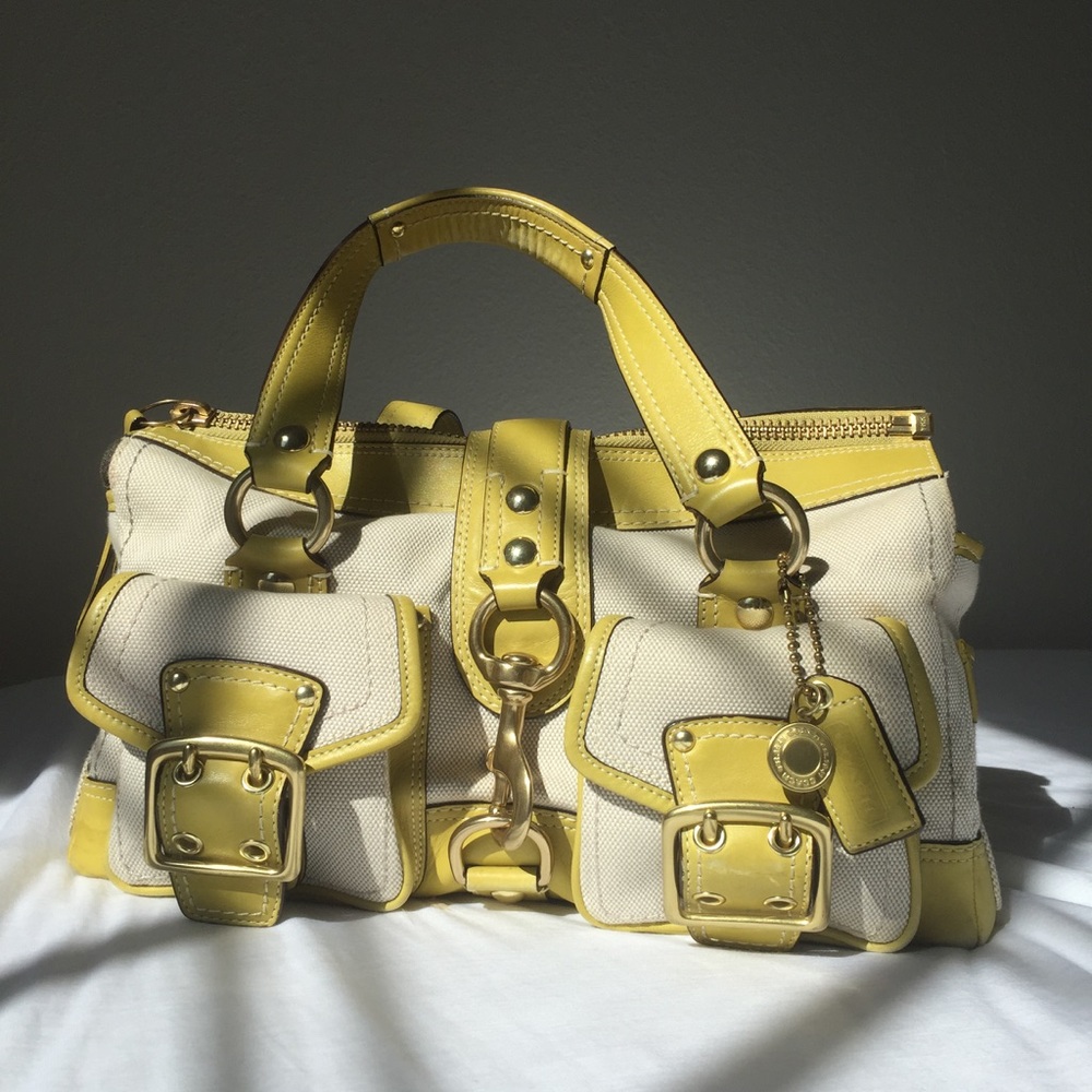 🌾 COACH Legacy RARE lime leather canvas purse