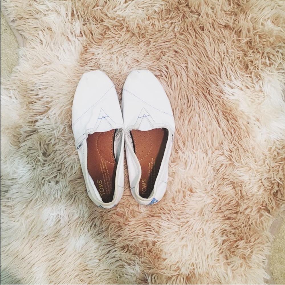 Size 7 white toms.