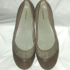 Patagonia Flats size 8