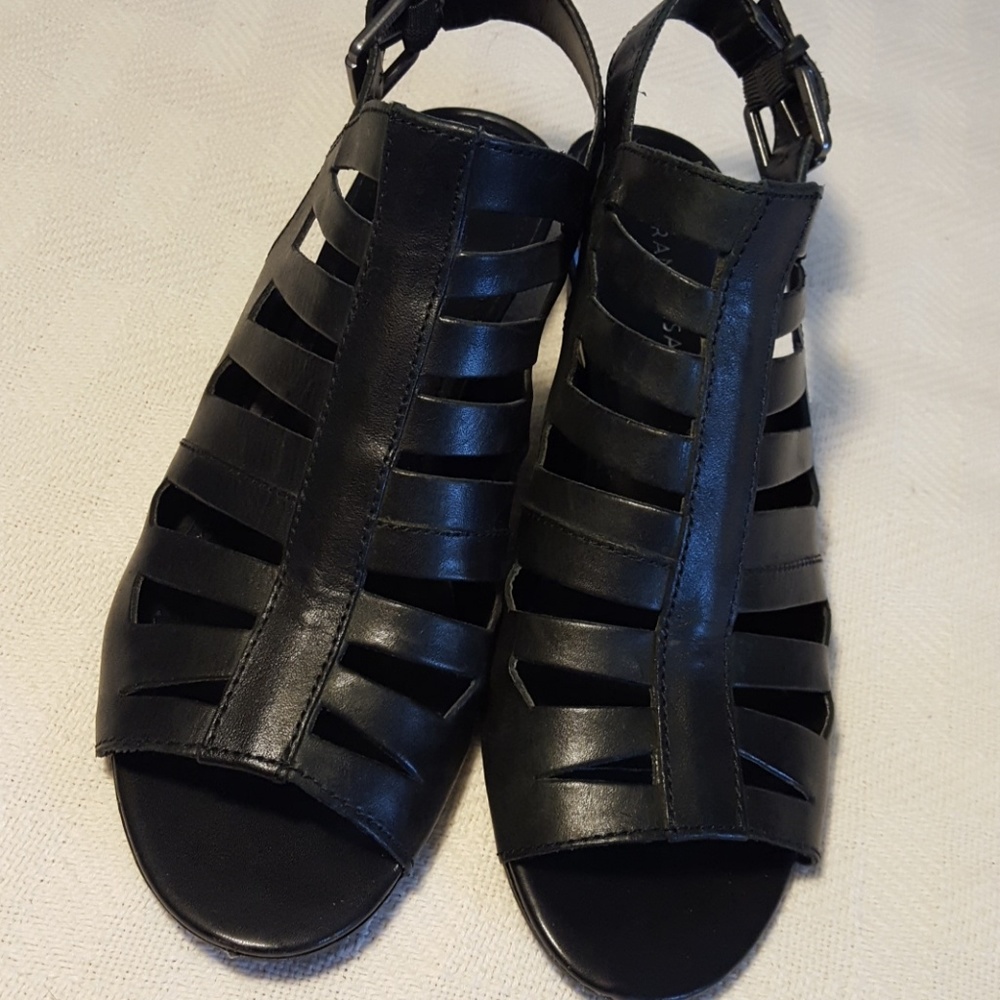 Black Leather Sandles