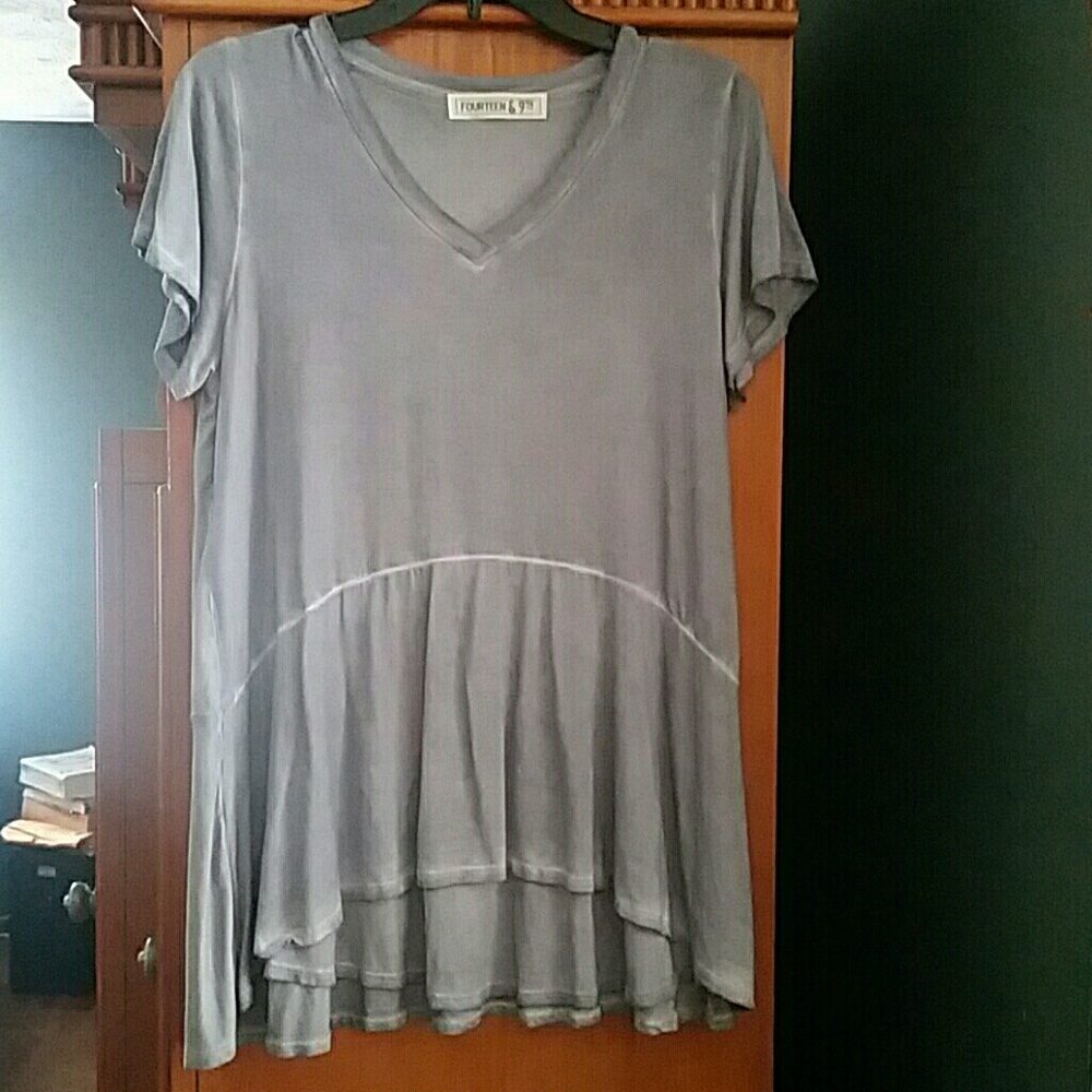 V-neck tunic