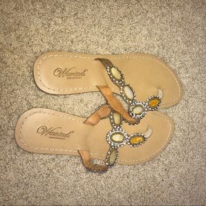 Wanted sandals