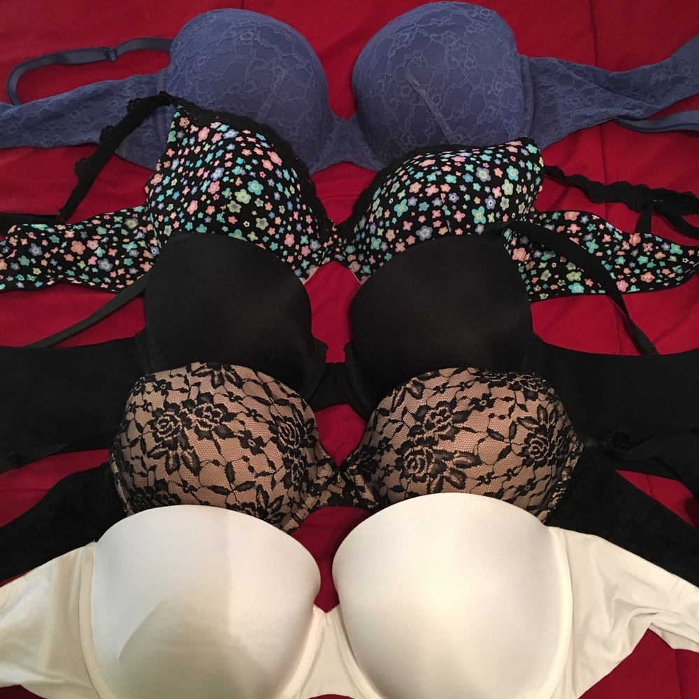 Lot of 5 Bras - size 38DD
