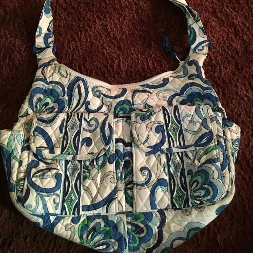 Vera Bradley, CARGO SLING RETIRED