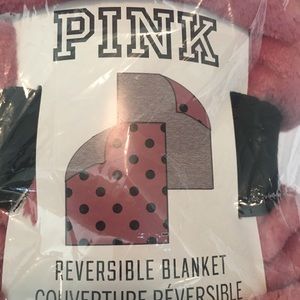 VS PINK Oversized Plush Blanket 50 x 60