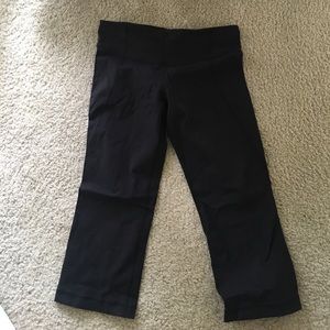 Lulu lemon crop leggings