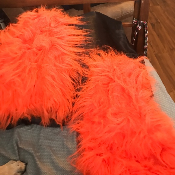 Fuzzies! - Picture 1 of 1