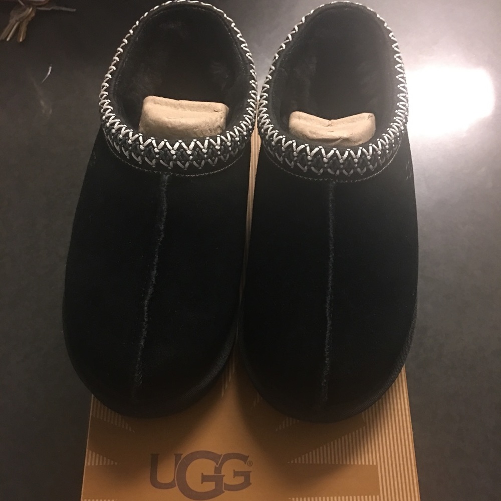 Tasman Ugg, new in box, size 7