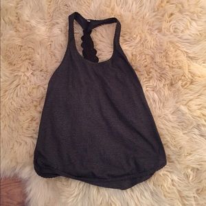 Lululemon tank top
