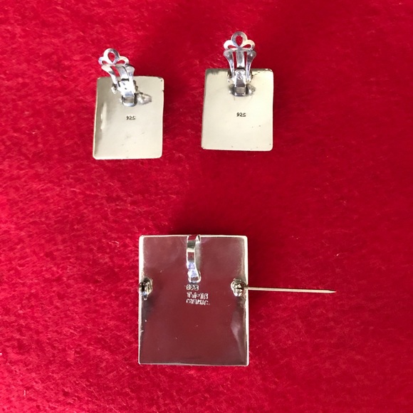 BEAUTIFUL SET - Picture 2 of 2