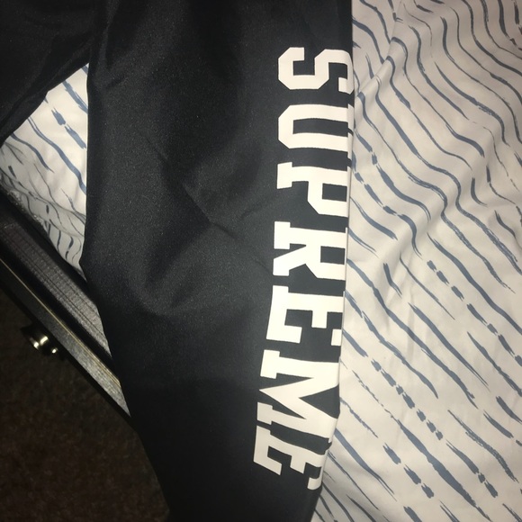 Supreme x The North Face Jacket F/W 2016 - Picture 1 of 4