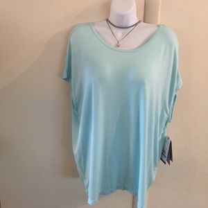 🎉REDUCED🎉 New Iced Aqua Top🛍