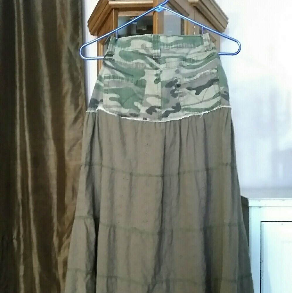 Camo skirt