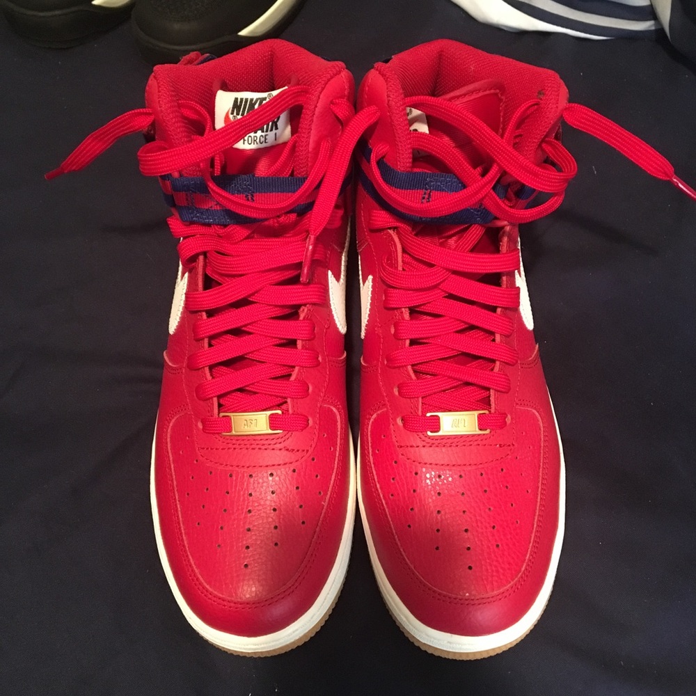 Mens Air Force ones hi size 8.5